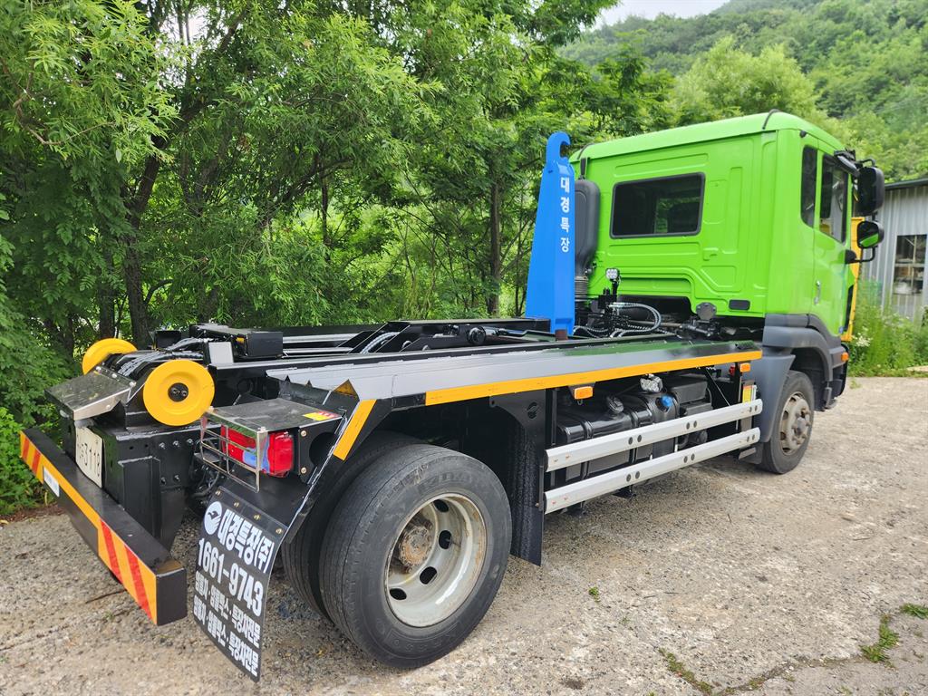 암롤 5.5톤 수동 단바리 3