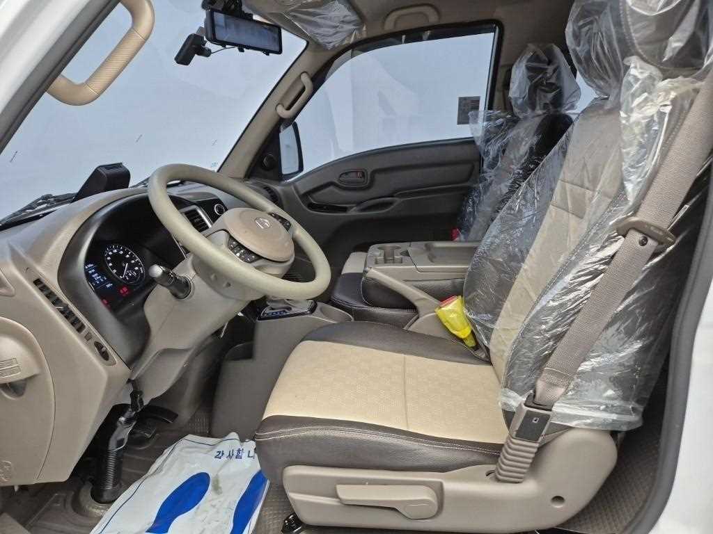 현대 포터2 1톤 카고 LPG 9