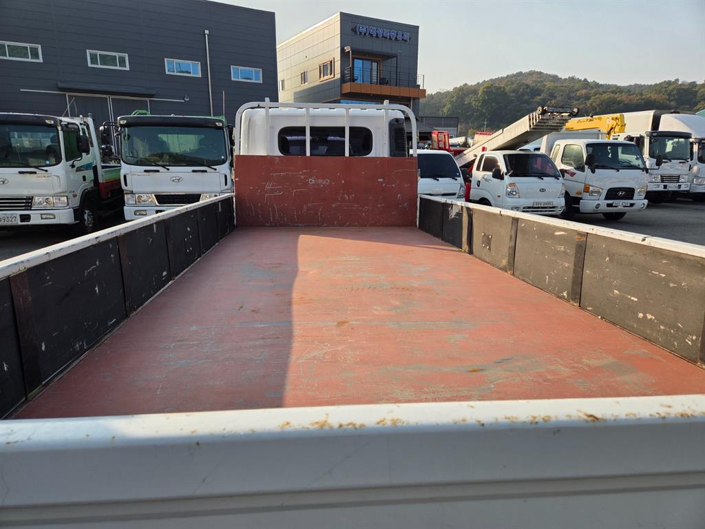 현대 올뉴마이티 3.5톤 카고 4