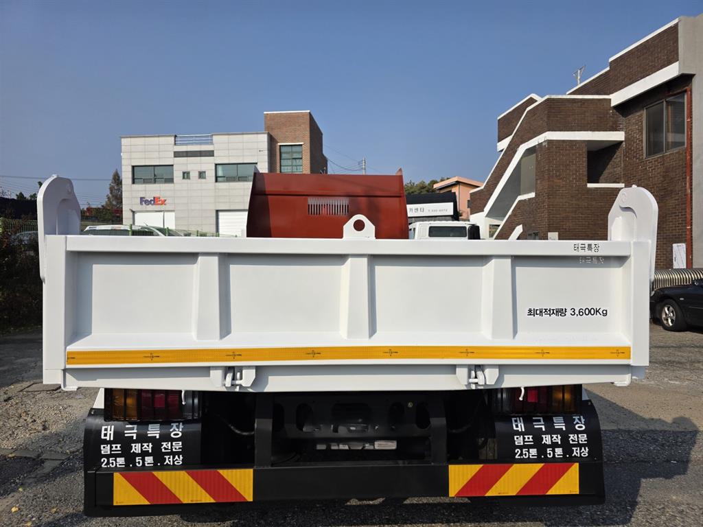 타타대우 프리마 화물덤프 4.5톤 7