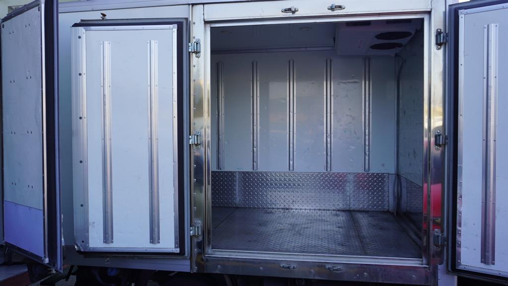 기아 봉고3 1.2톤 냉동탑 9