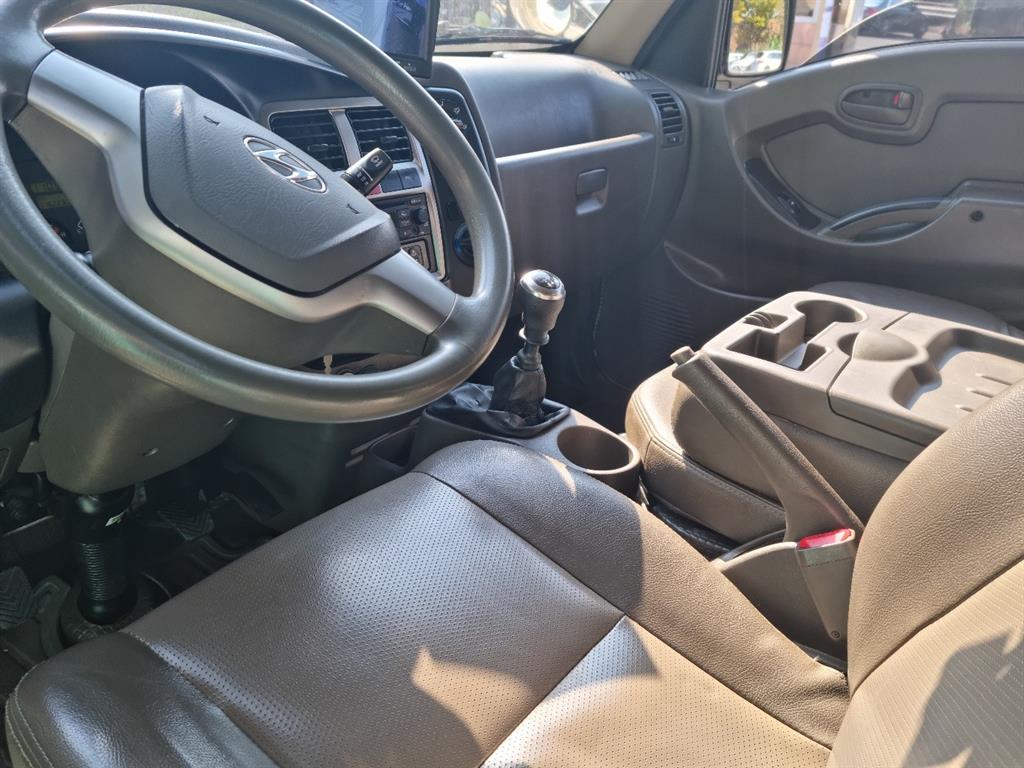 현대 포터2 1톤 냉동탑 9