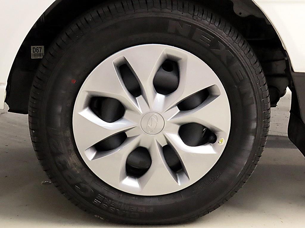 현대 포터2 1톤 카고 LPG 17