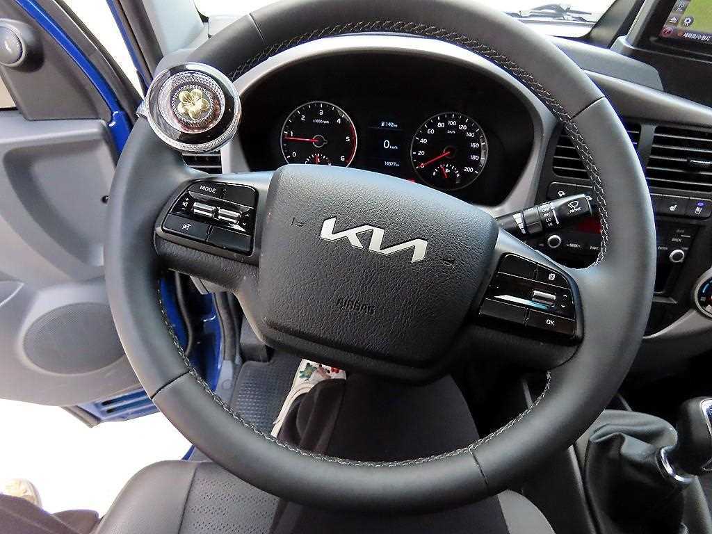 기아 봉고3 1.2톤 카고 7