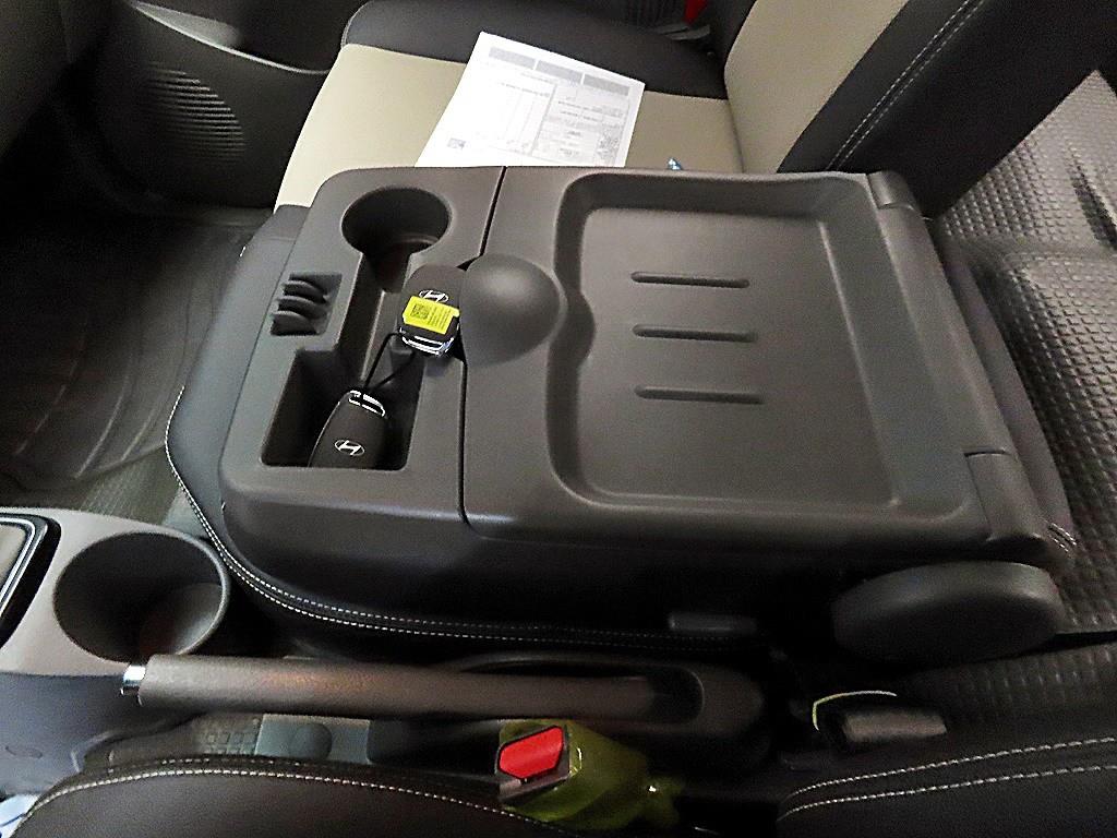 현대 포터2 1톤 카고 LPG 11