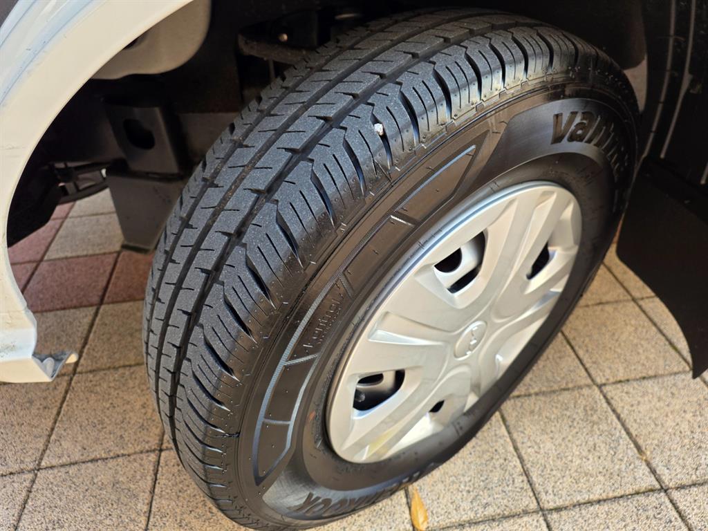 기아 봉고3 1톤 카고 LPG 5