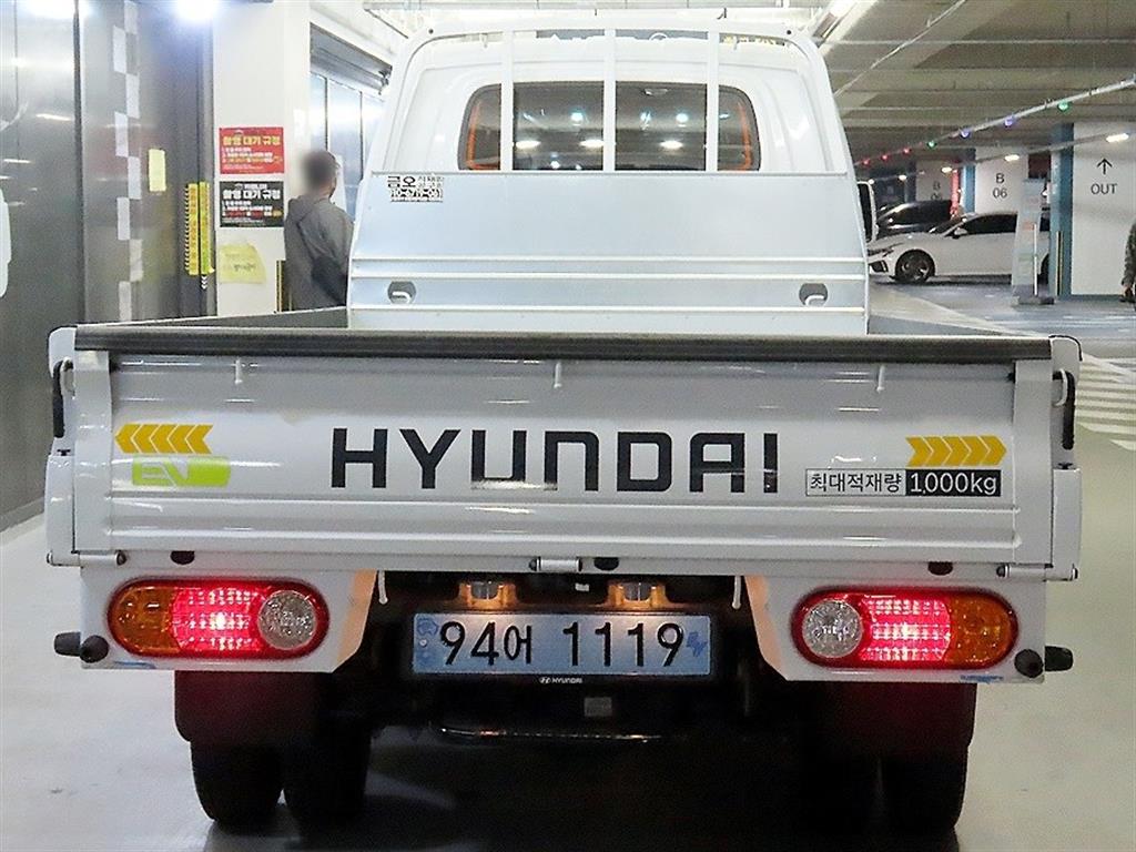 현대 포터2 1톤 카고 전기 4