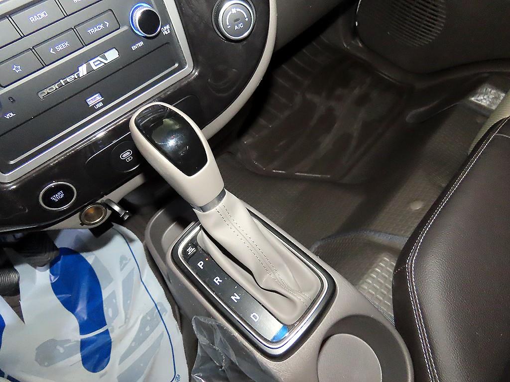 현대 포터2 1톤 카고 전기 11