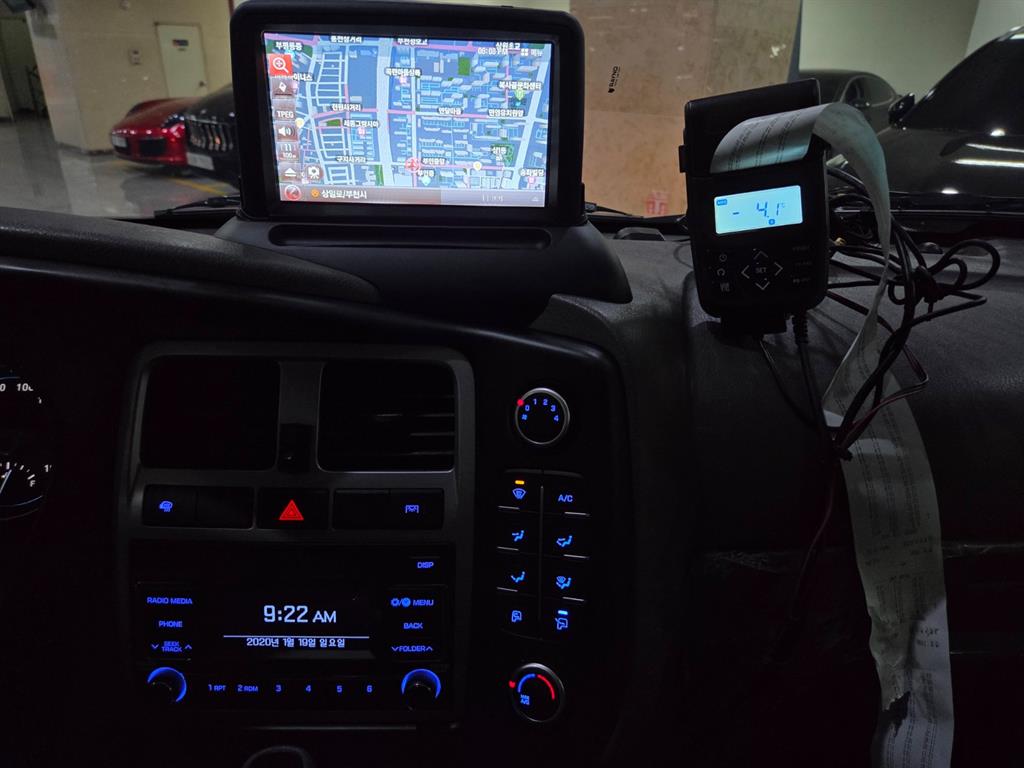 현대 포터2 1톤 냉동탑 LPG 11