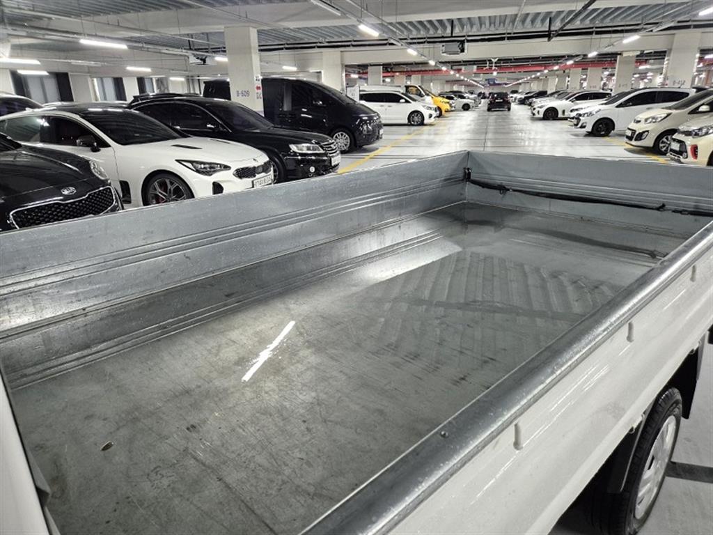 기아 봉고3 1톤 카고 LPG 4