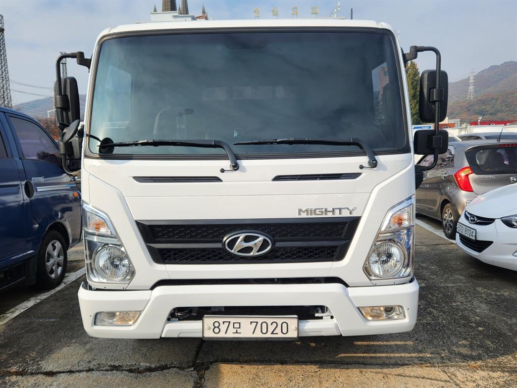 현대 올뉴마이티 2.5톤 카고 슈퍼캡 1