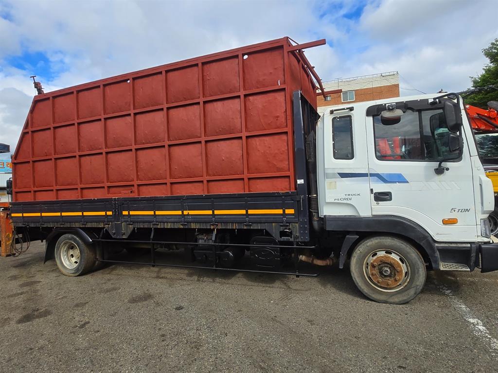 현대 메가트럭 집게차 5톤 수동 없음(순정) 1