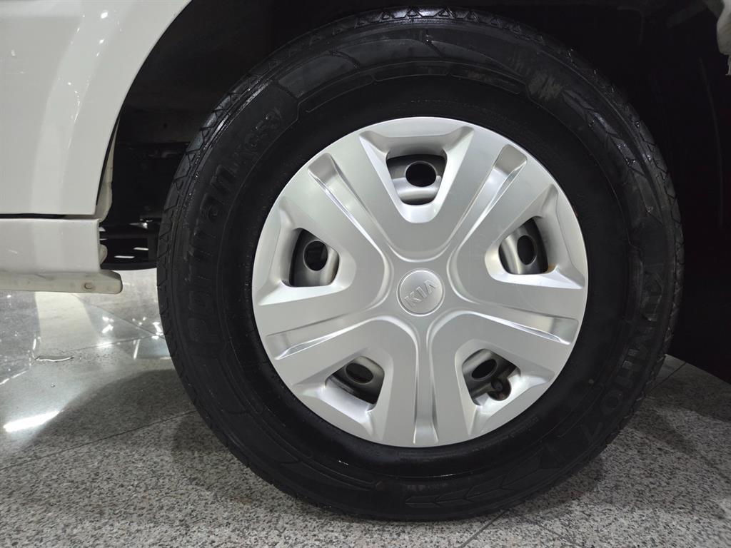 기아 봉고3 1톤 카고 LPG 18