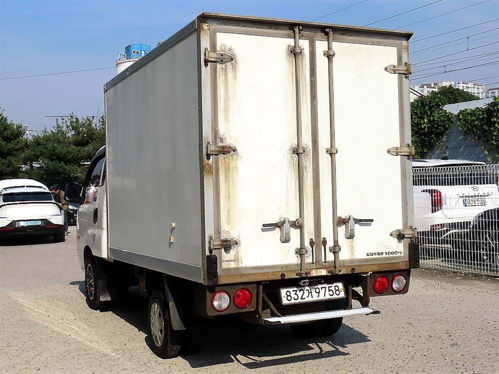 기아 봉고3 1톤 냉동탑 2