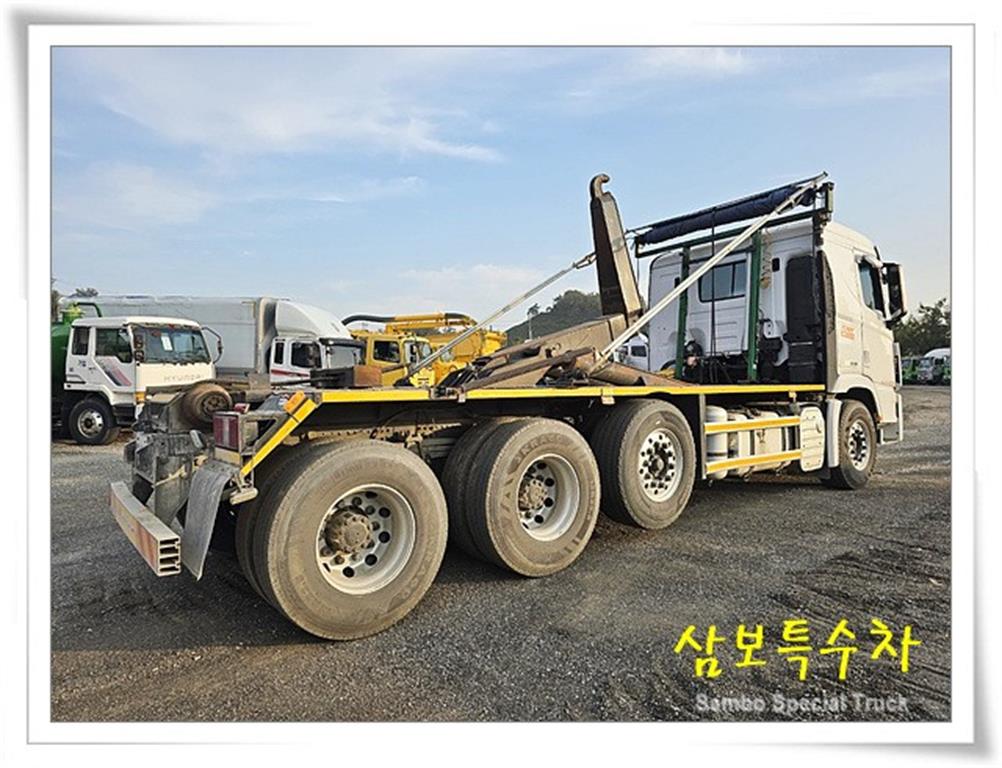 현대 엑시언트 암롤 24톤 수동 5