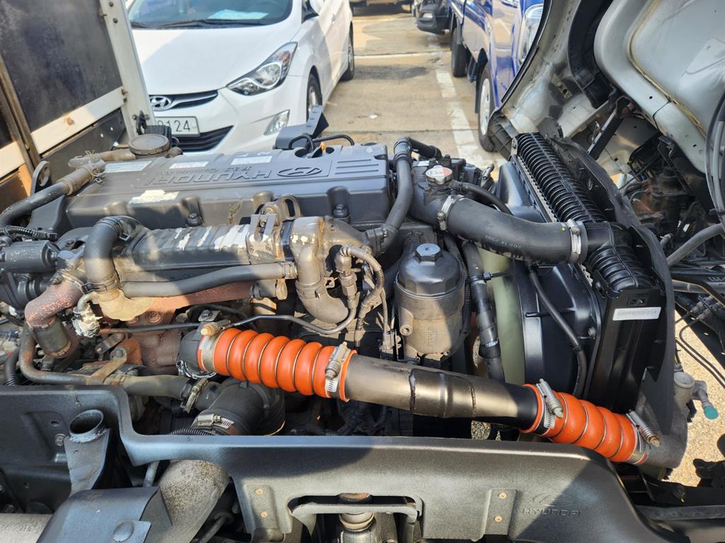 현대 올뉴마이티 2.5톤 카고 슈퍼캡 14