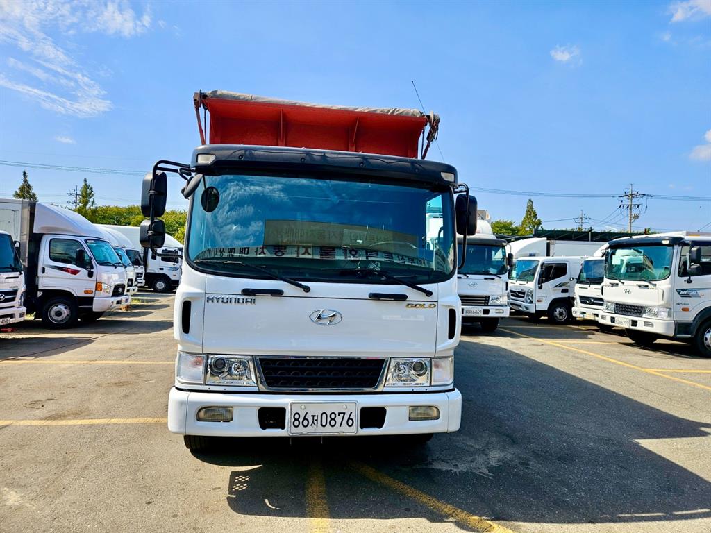 현대 메가트럭 집게차 8.5톤 수동 한국쓰리축 1