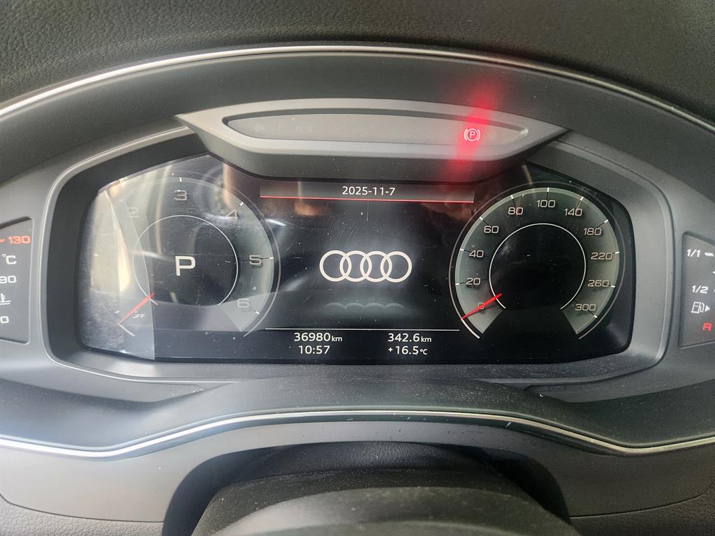 Audi A6 C8 40 TDI Quattro Premium 10