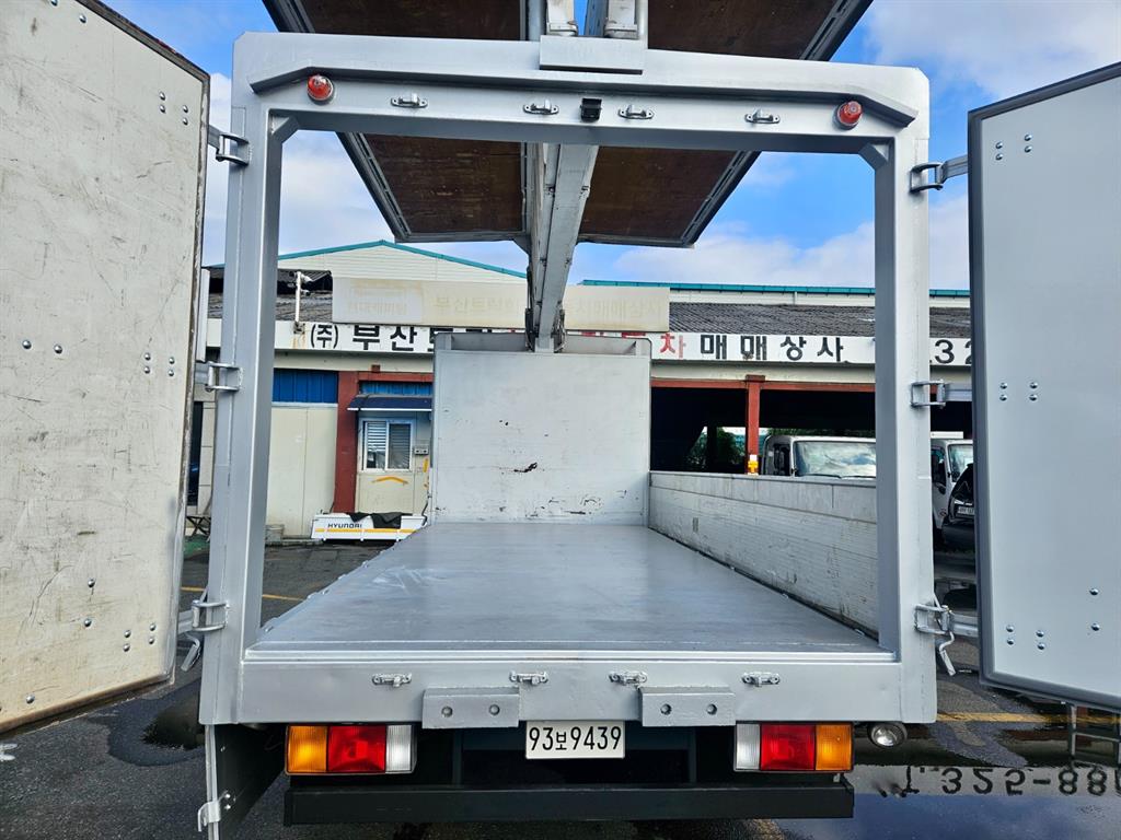 현대 이마이티 2.4톤 윙바디 일반캡 7