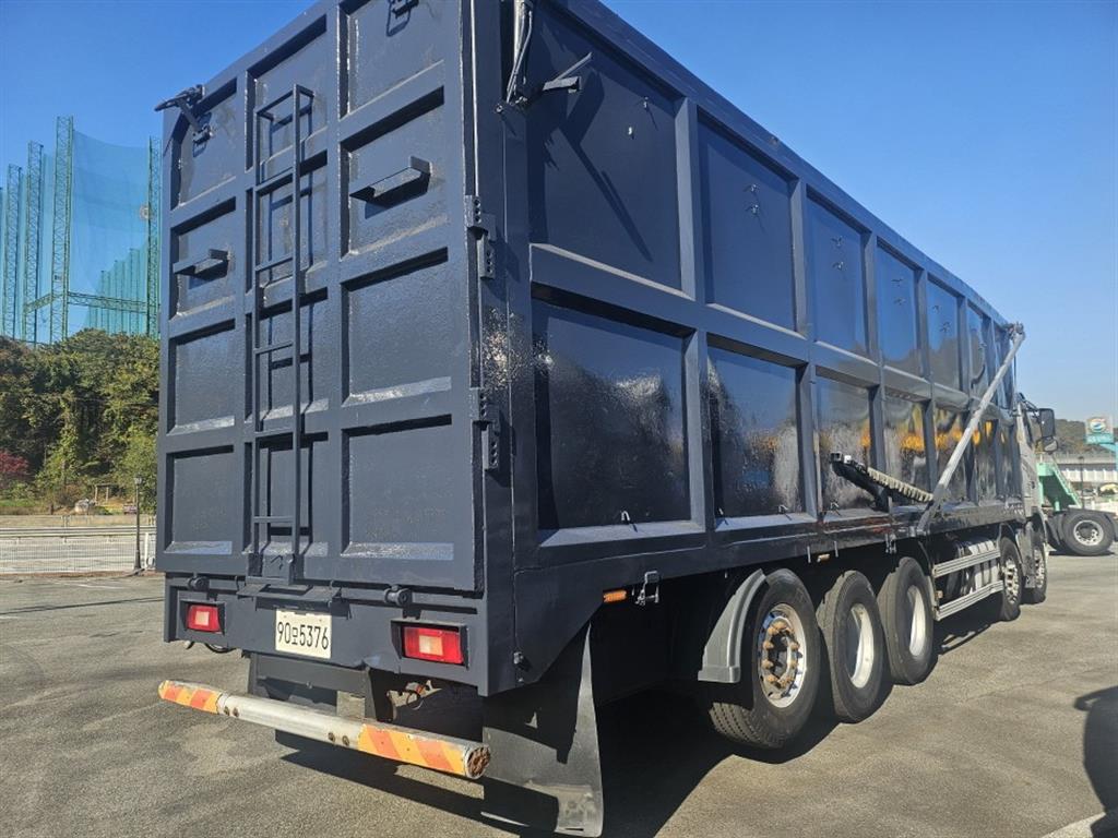 볼보 우드칩 25톤 오토 2