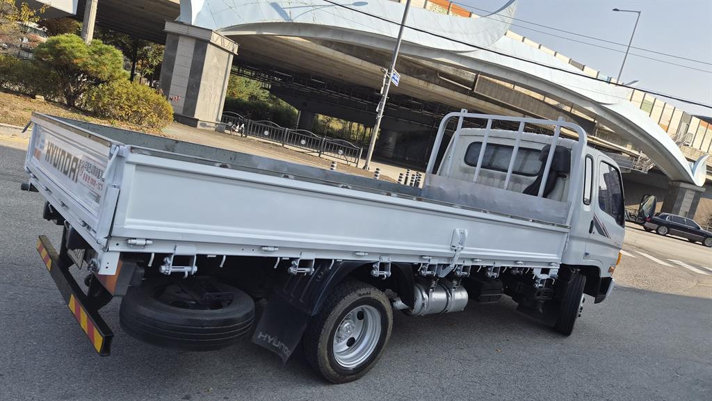 현대 이마이티 2.5톤 카고 3