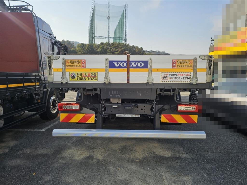 볼보 FE 카고 10톤 오토 3