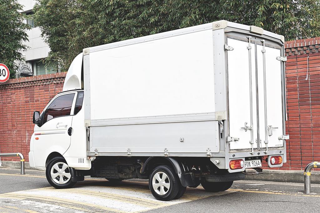 현대 포터2 1톤 윙바디 2