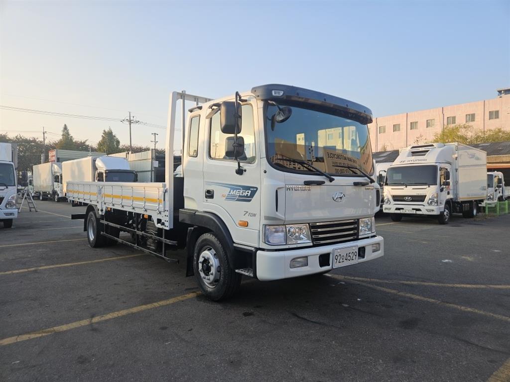 현대 메가트럭 단바리 카고 5톤 수동 6