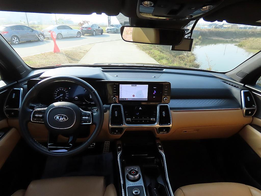 Kia Sorento Diesel 2.2 2WD Signature 10