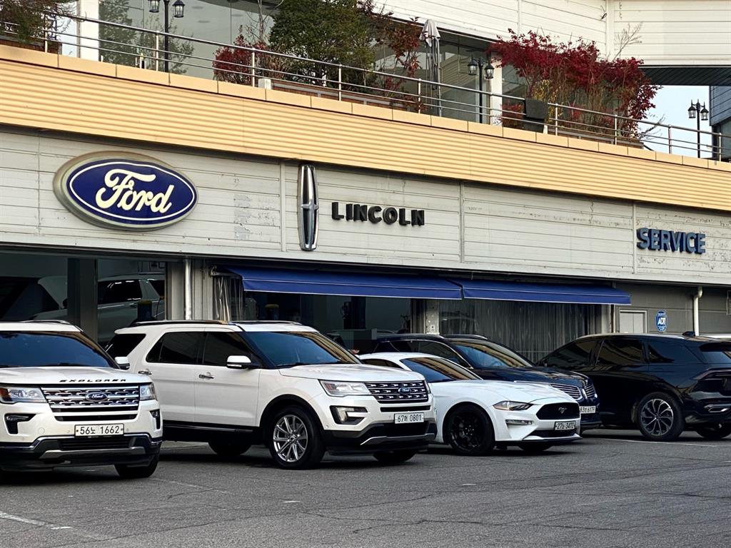 포드]머스탱 6세대 2.3 쿠페포드 머스탱 6세대 2.3 쿠페