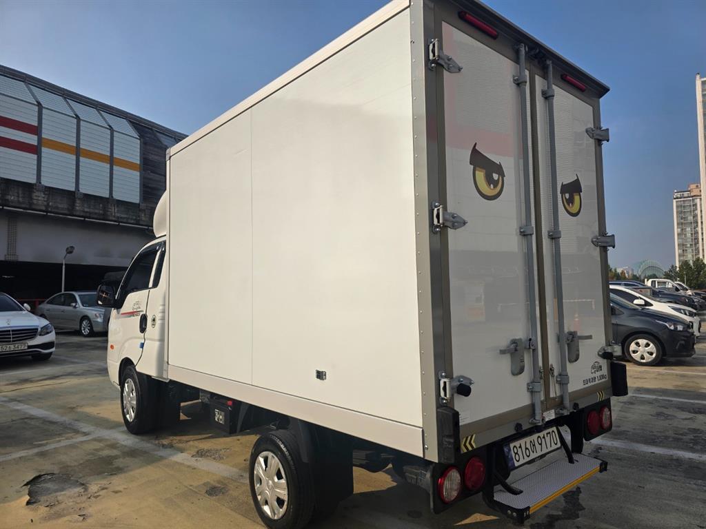 기아 봉고3 1톤 표준탑 2