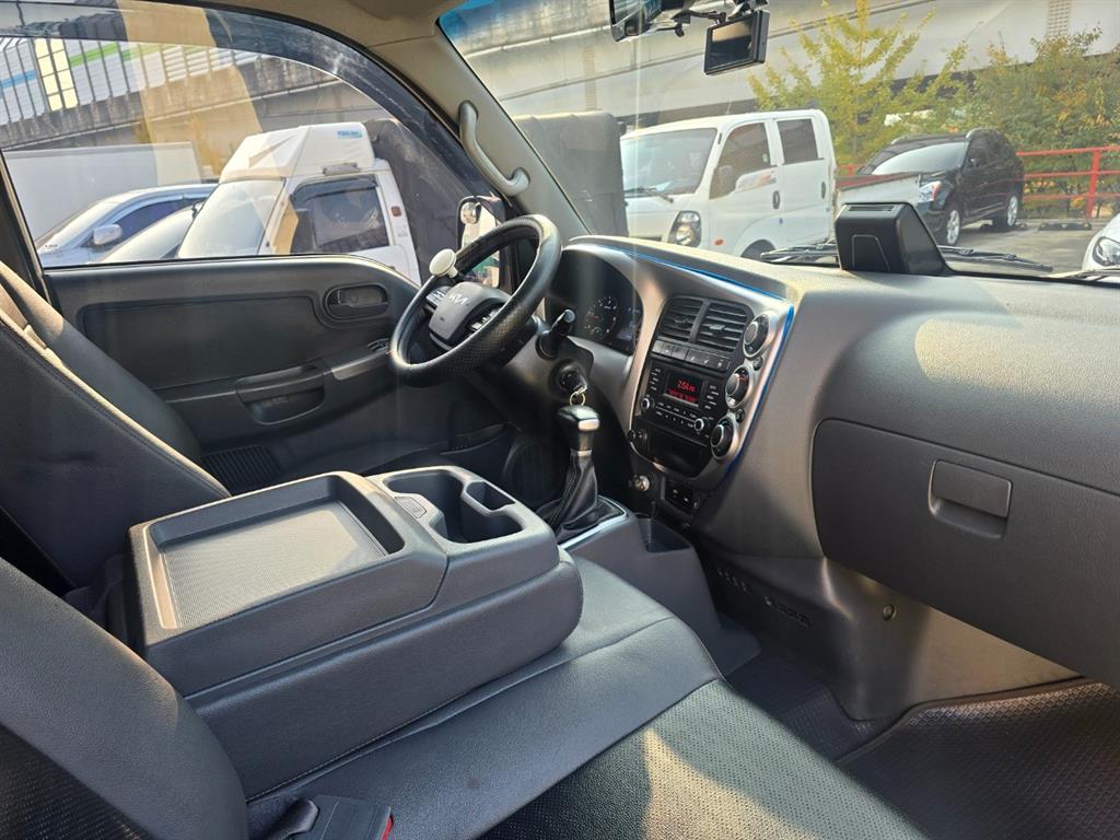 기아 봉고3 1톤 표준탑 5