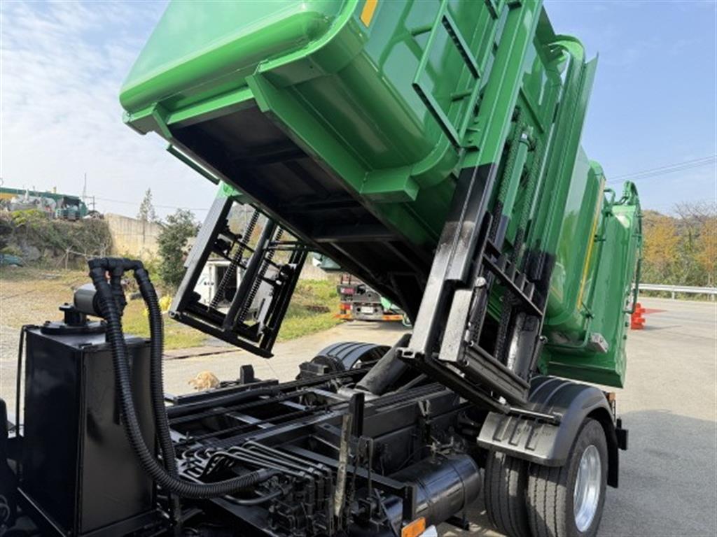 현대 음식물차 메가트럭 5톤 10