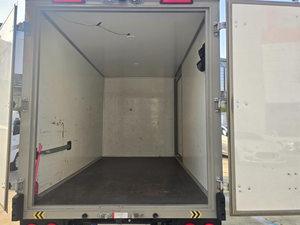 기아 봉고3 1톤 표준탑 4