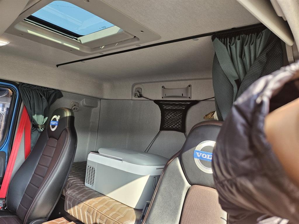 볼보 FE 카고 10톤 오토 9