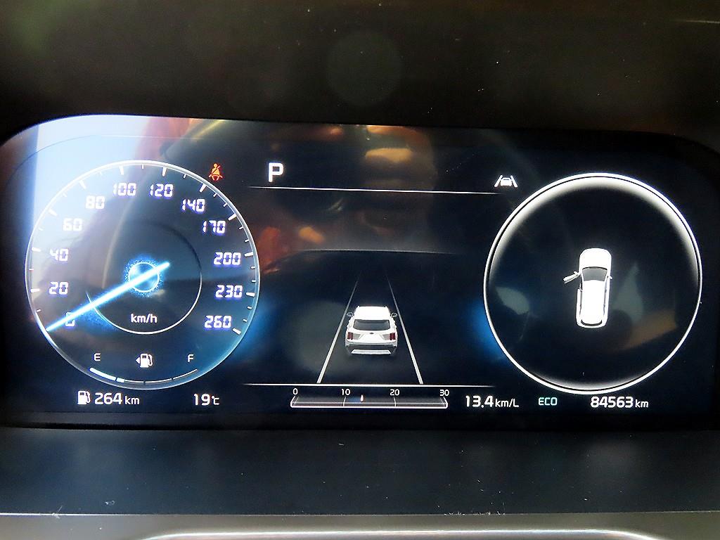 Kia Sorento Diesel 2.2 2WD Signature 9