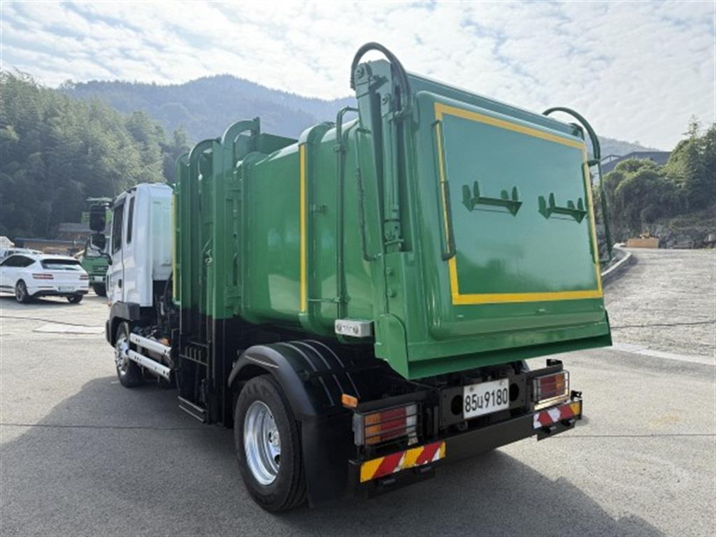 현대 음식물차 메가트럭 5톤 5