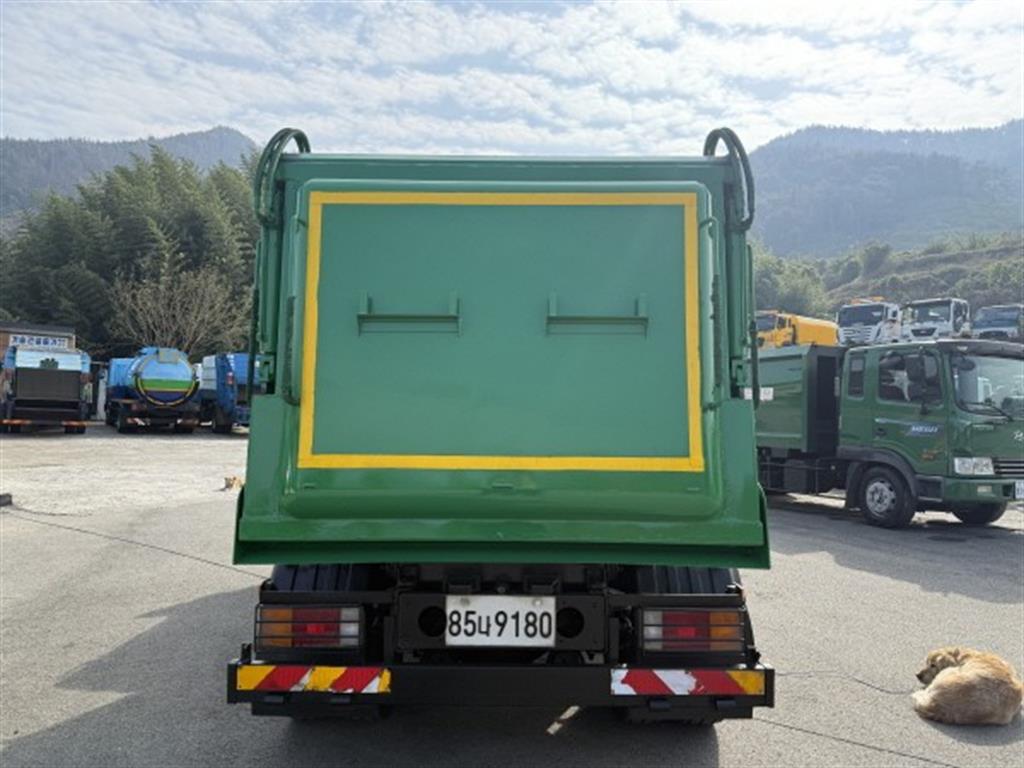 현대 음식물차 메가트럭 5톤 7