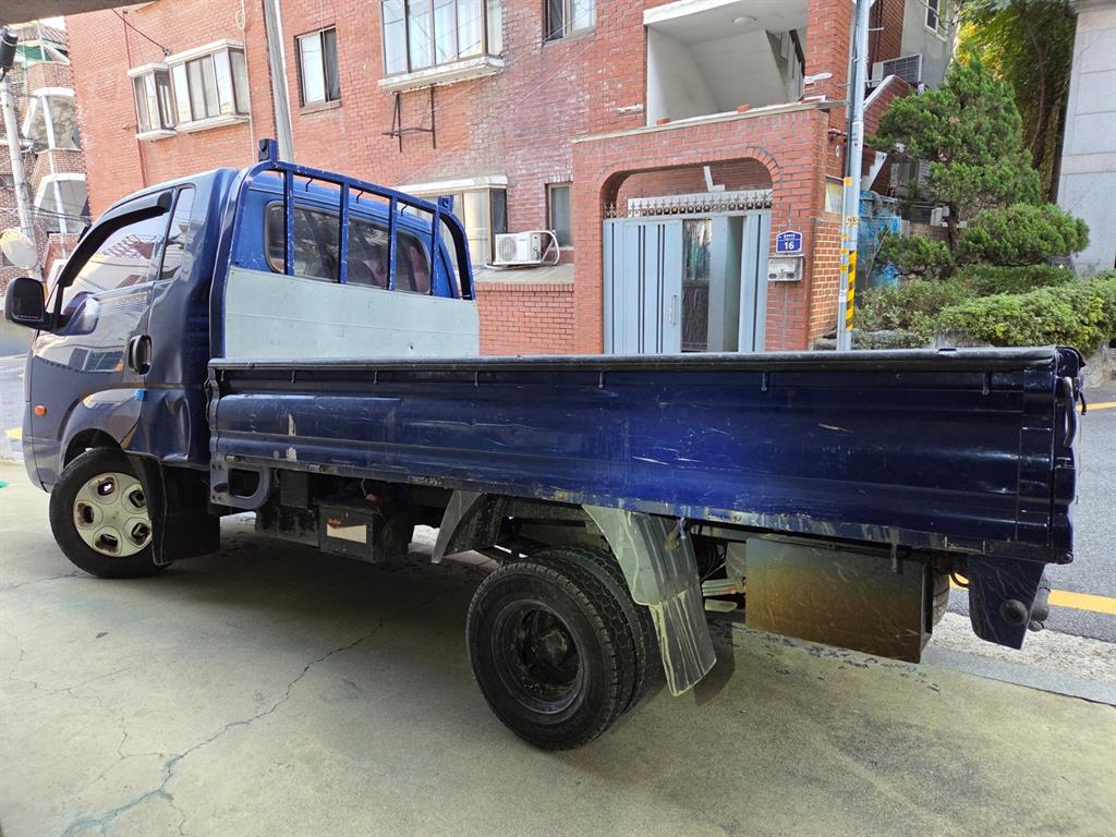 기아 봉고3 1톤 카고 4