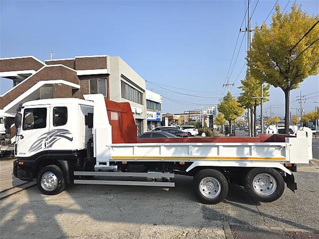 타타대우 프리마 화물덤프 4.5톤 1