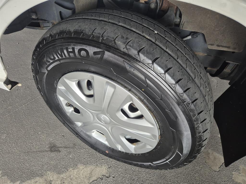 기아 봉고3 1톤 카고 LPG 13