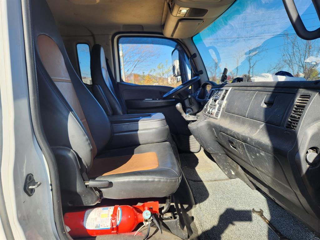 타타대우 더쎈 3.5톤 카고 11