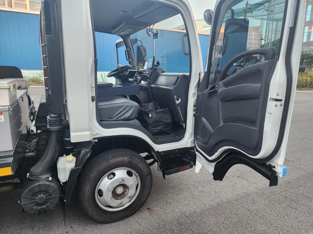 이스즈 엘프 3.5톤 18