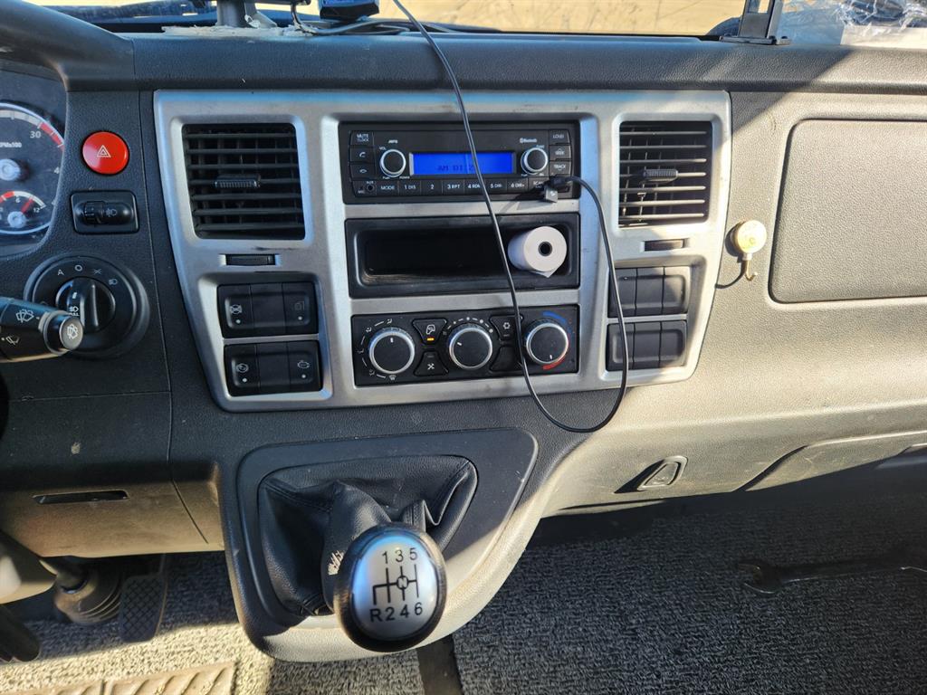 타타대우 더쎈 3.5톤 카고 8