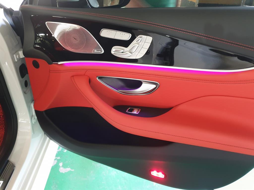 Mercedes-Benz AMG GT 4 Duo 43 4MATIC+ 6