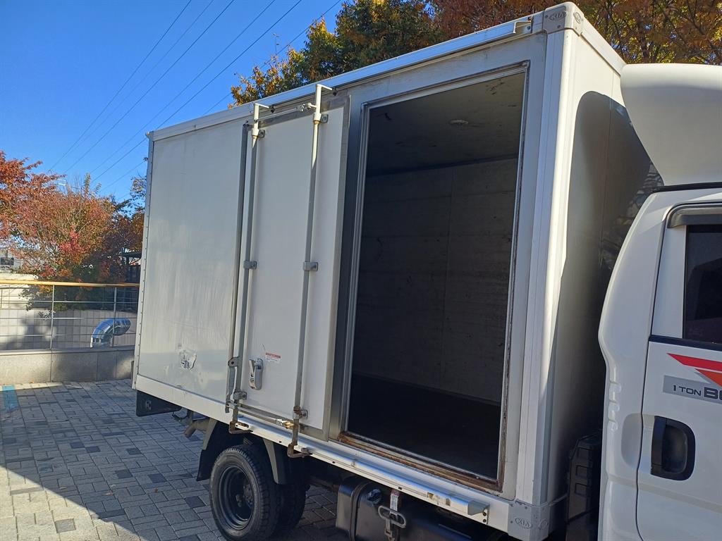 기아 봉고3 1톤 표준탑 6