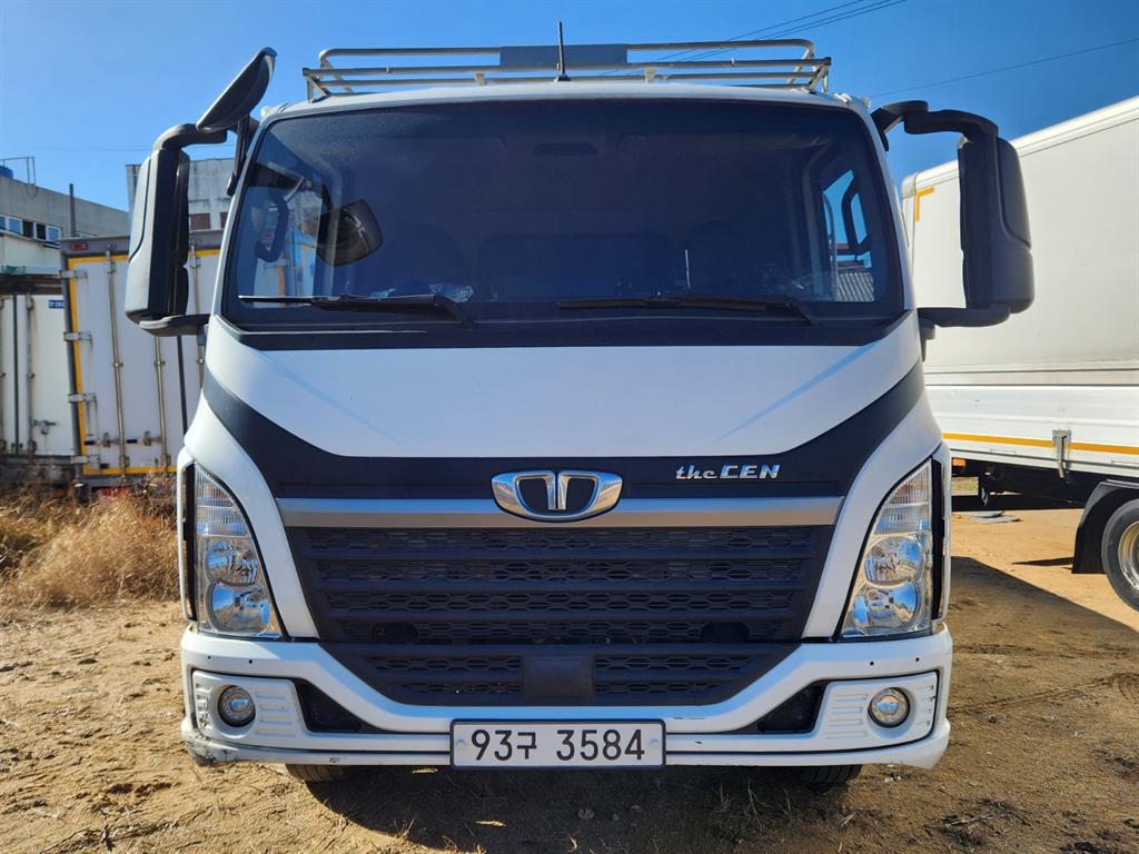 타타대우 더쎈 3.5톤 카고 1