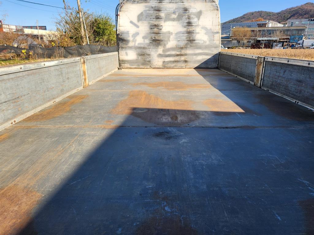 타타대우 더쎈 3.5톤 카고 6