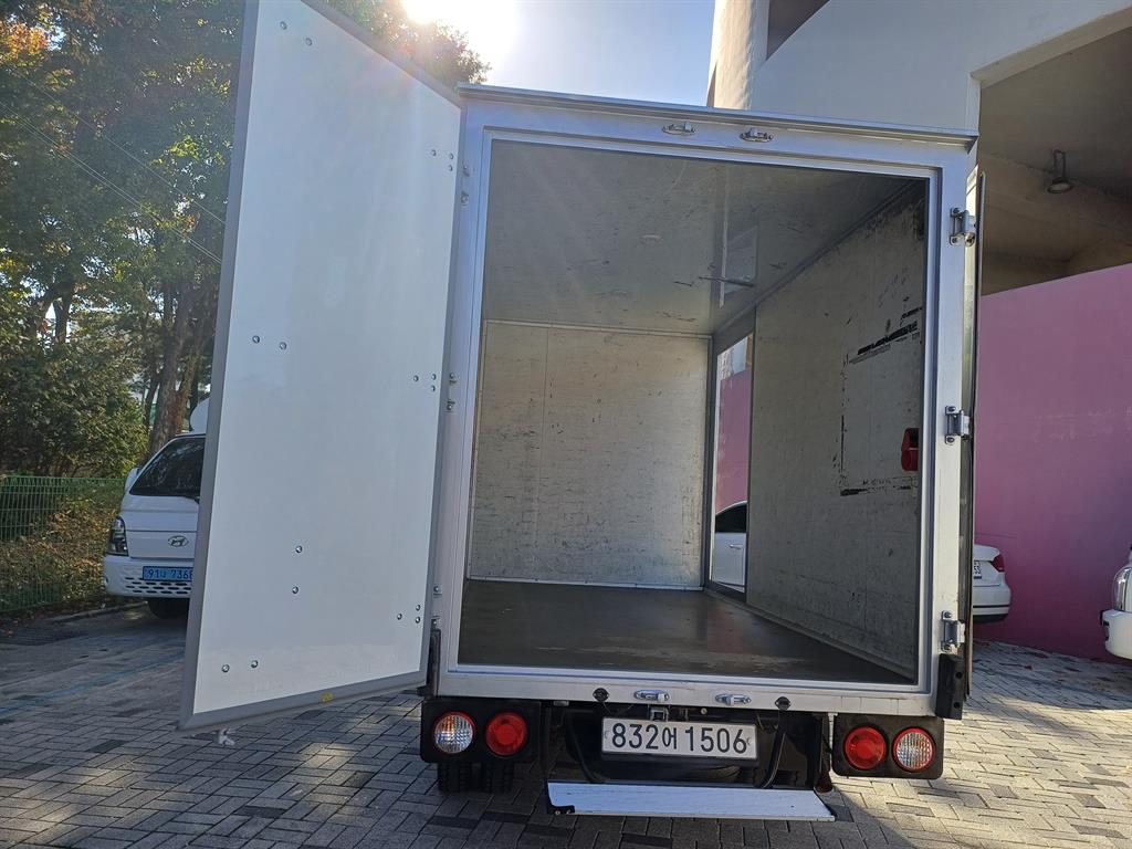 기아 봉고3 1톤 표준탑 7