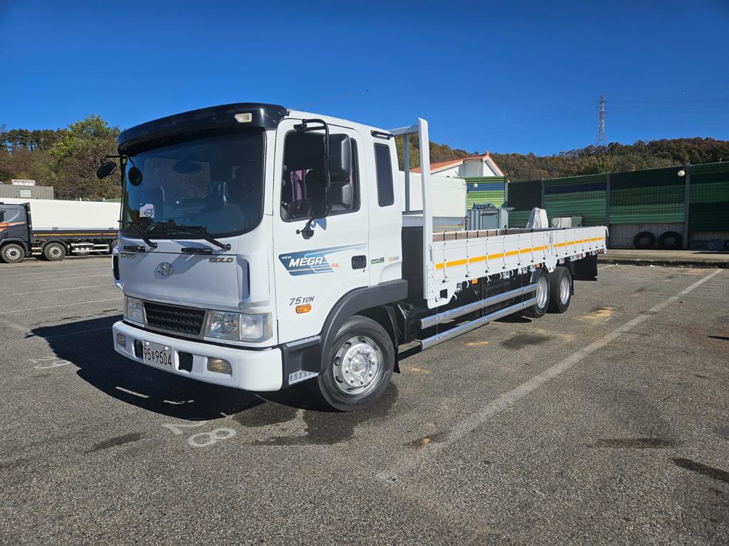 현대 메가트럭 280 카고 7.5톤 수동 0